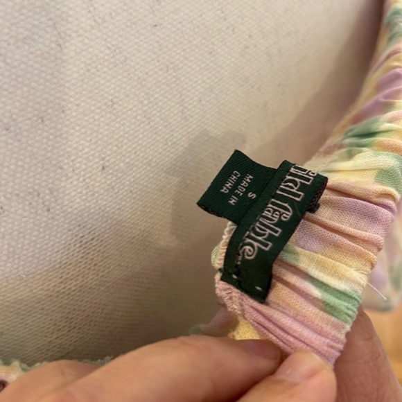 LIKE NEW PASTEL FLORAL TIE RUFFLE SLEEVE CROP TOP - SIZE S - Picture 6 of 8